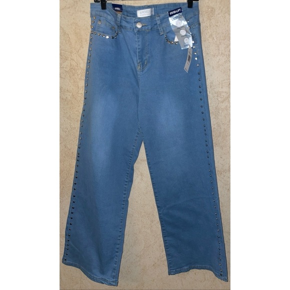 Angels Of Difference Studded Jeans - Picture 7 of 9